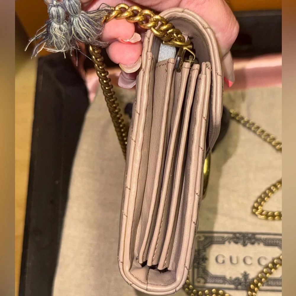 /traded/💯 Gucci Marmont Clutch/Wallet on a Chain - Picture 8 of 16